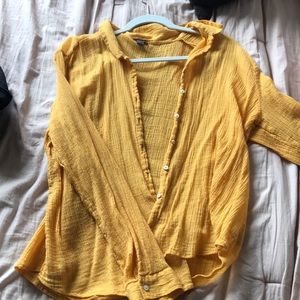 Yellow light button down